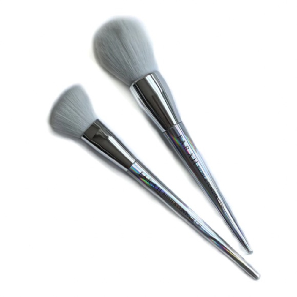 F.A.R.A.H. Essential duo holographic brushes, blush & powder; blush & contour